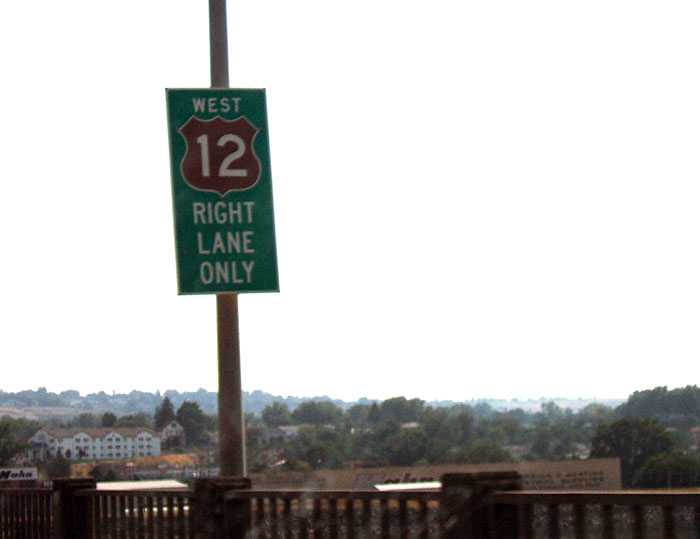 US-12 and US-95 split in Clarkston.