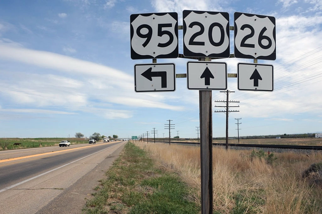 Westbound U.S. 20-26 approaching junction U.S. 95 south near Parma.