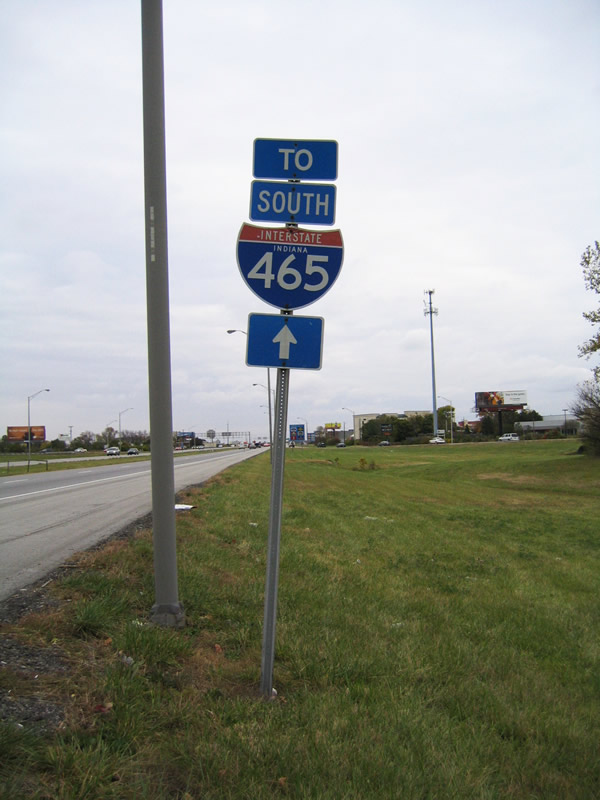Trailblazer on Interstate 69 northbound at Exit 0.