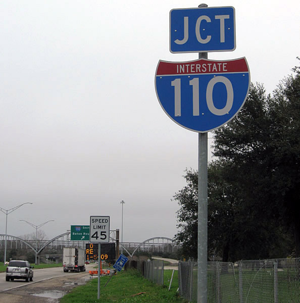 U.S. 61 southbound approaching the southbound beginning of Interstate 110.