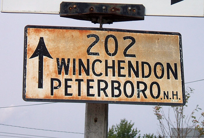 9-59 date on this guide sign.
