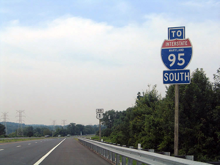 Interstate 95 trailblazer posted on Interstate 895 southbound between Exit 3 (Interstate 695) and Exit 1 (U.S. 1).