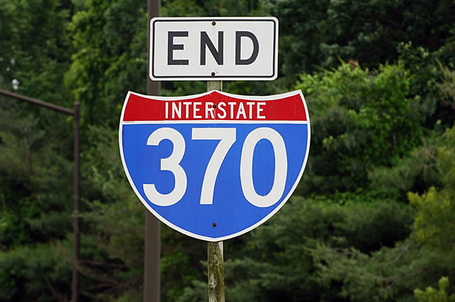 End of Interstate 370.