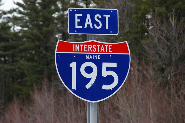 Eastbound Interstate 195 mainline.