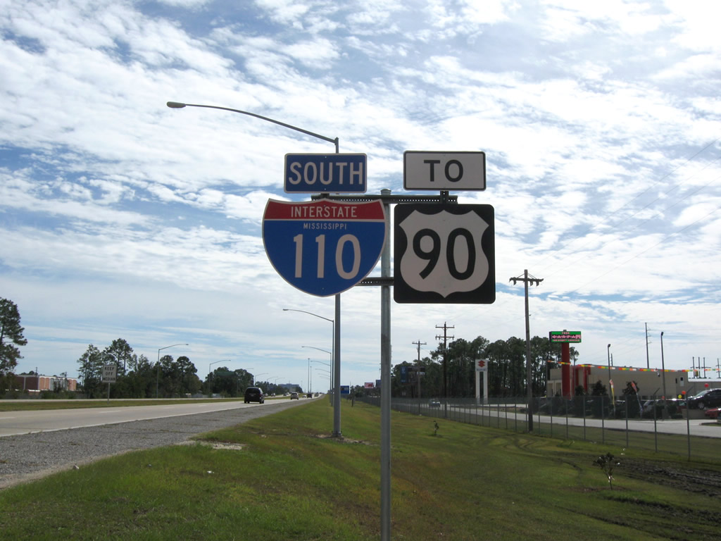 The first southbound reassurance shield assembly for I-110 before Exit 2 at D