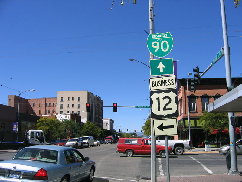 Westbound Business Loop I-90 split with Business U.S. 12 (Higgins Avenue) in Missoula.