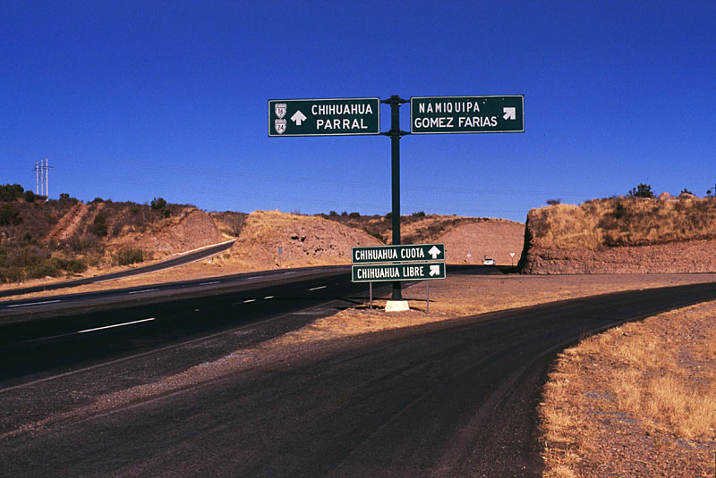 Namiquipa/Gómez Farías/Hidalgo del Parral trumpet interchange off Mex. 16 just east of Cuauhtémoc. 
