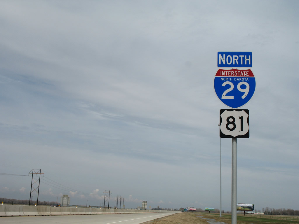Northbound Interstate 29 and U.S. 81 after Exit 67, Junction Business U.S. 81/19th Avenue North in Fargo.
