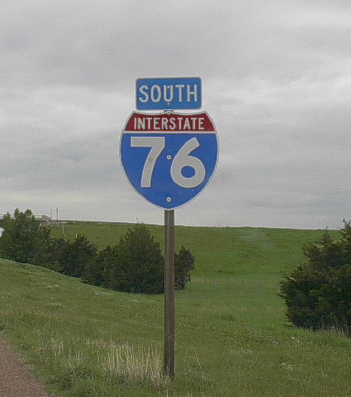 Only reassurance shield for Interstate 76 south of Interstate 80 before entering Colorado; note cardinal direction.