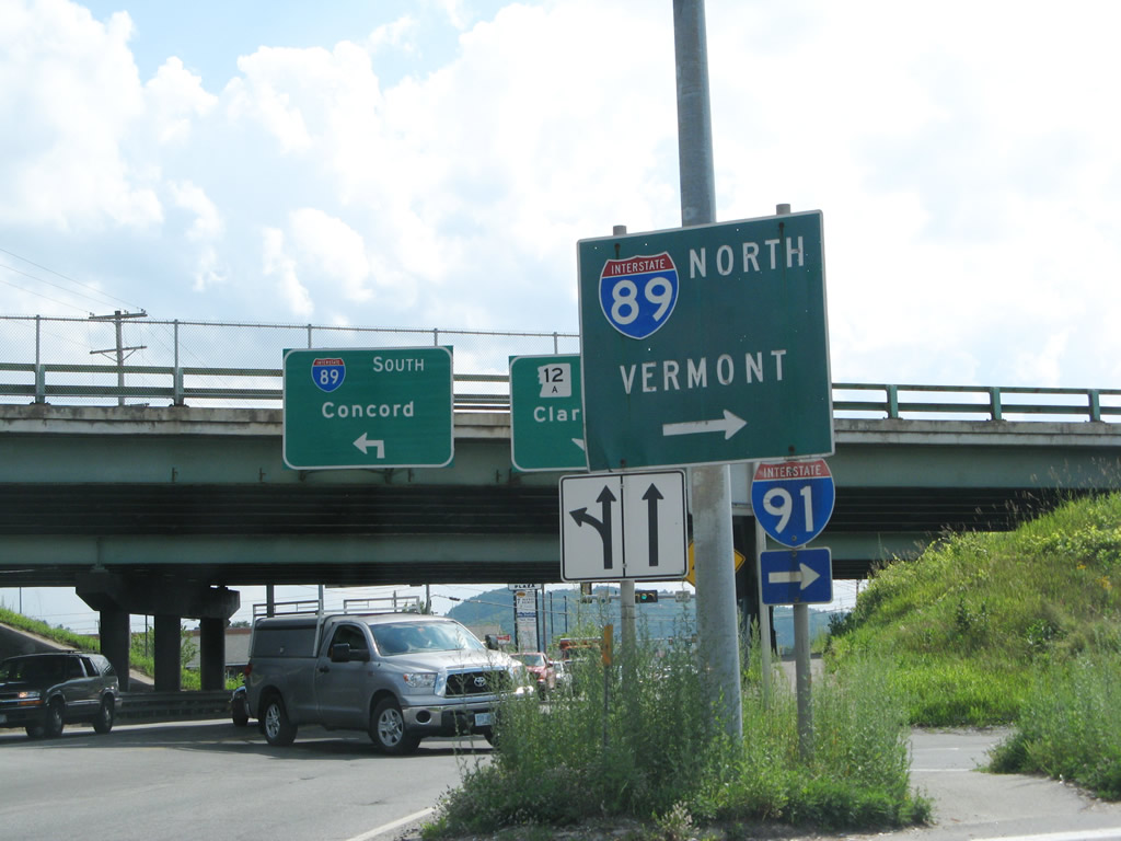 A rare trailblazer for Interstate 91, which does not enter New Hampshire, is posted along southbound New Hampshire 12A at its junction with Interstate 89 north into Vermont.