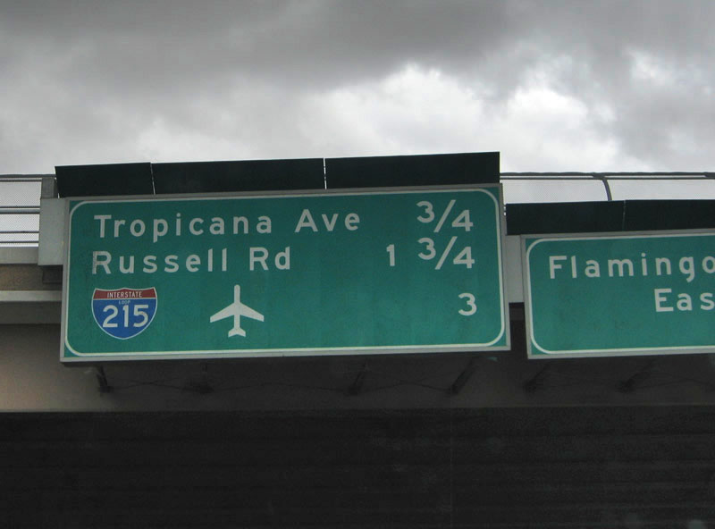 Interstate 15 southbound at Exit 38 (Flamingo Road).