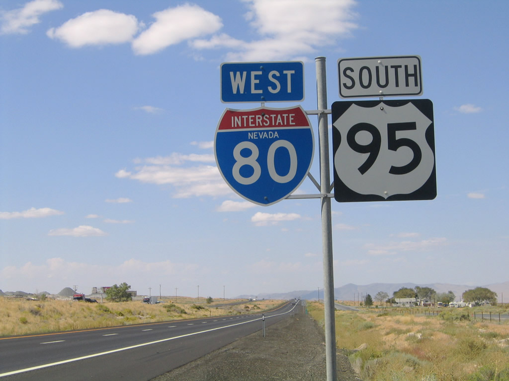 Interstate 80 west & U.S. 95 southbound shields posted on the freeway mainline after Exit 145.