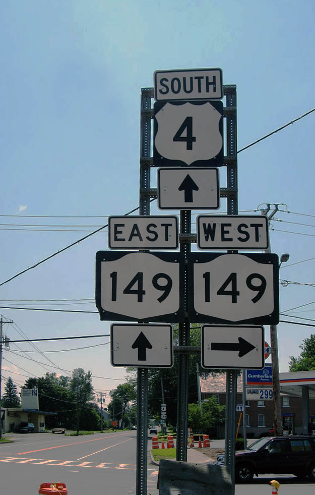 Southbound U.S. 4 approaching New York 149 in Fort Ann.