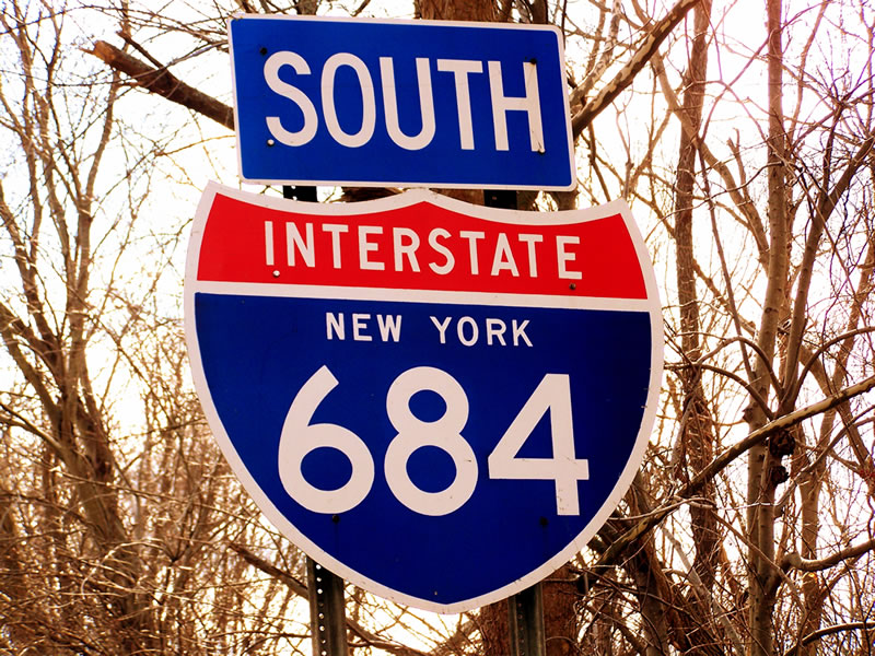 Southbound reassurance shield for Interstate 684.