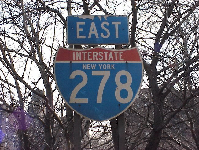 At Exit 29B (Tillary Street) on the BQE eastbound. First Second photo taken by Alex Nitzman & Carter Buchanan (10/03/04).