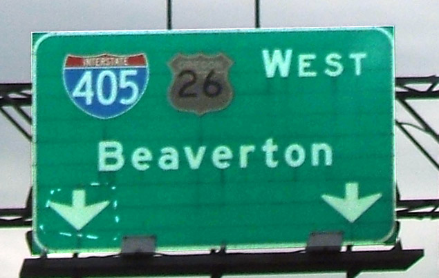US-26 shield on top of older OREGON/US blank on a guide sign on southbound I-5.