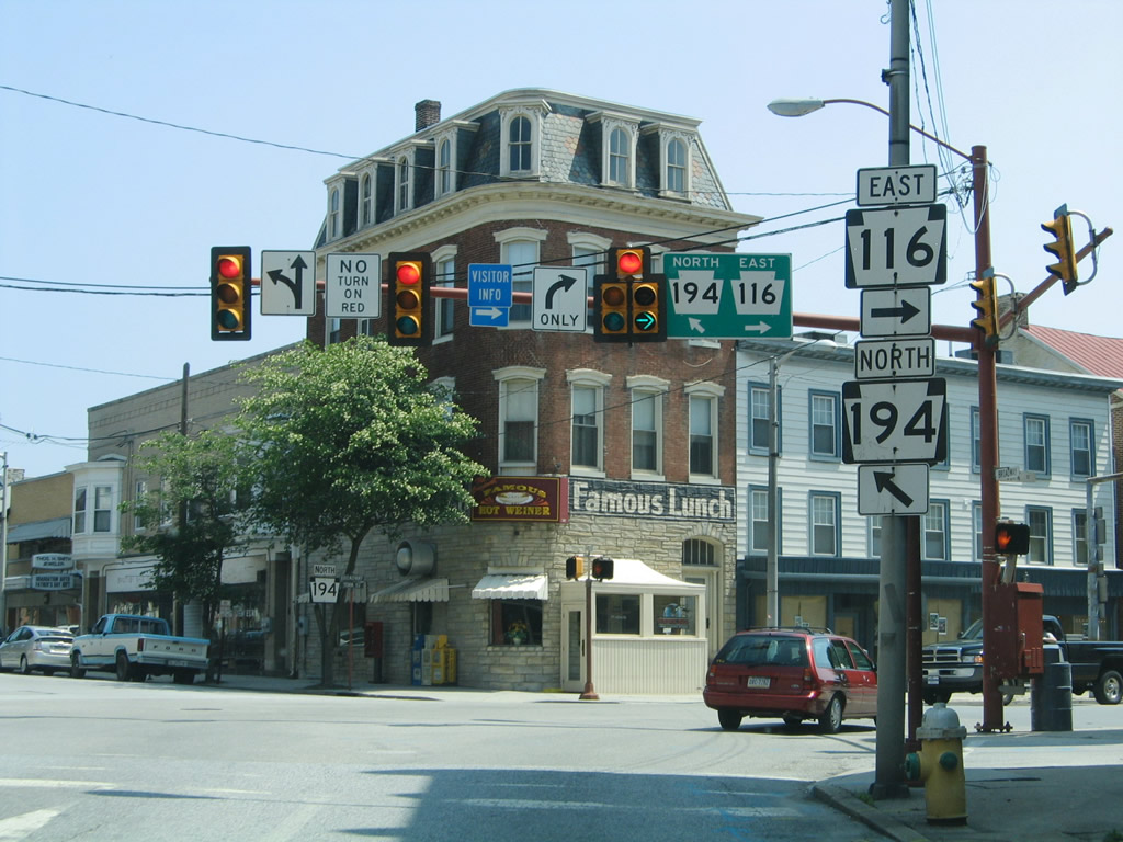 Pennsylvania 116 east and 194 northbound split in Hanover.