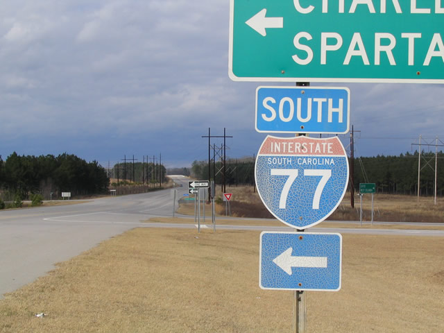 Northbound South Carolina 35 at Exit 2 of Interstate 77.
