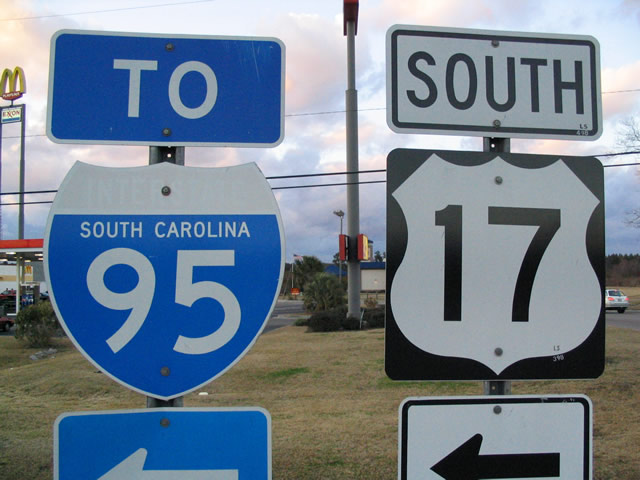 Southbound U.S. 17 prior to where it merges with Interstate 95 at Exit 33.