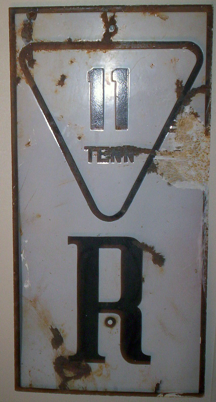 1910s highway marker.