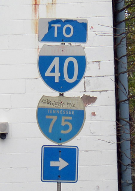 Grand Ave SW at 17th Avenue SW - Knoxville.