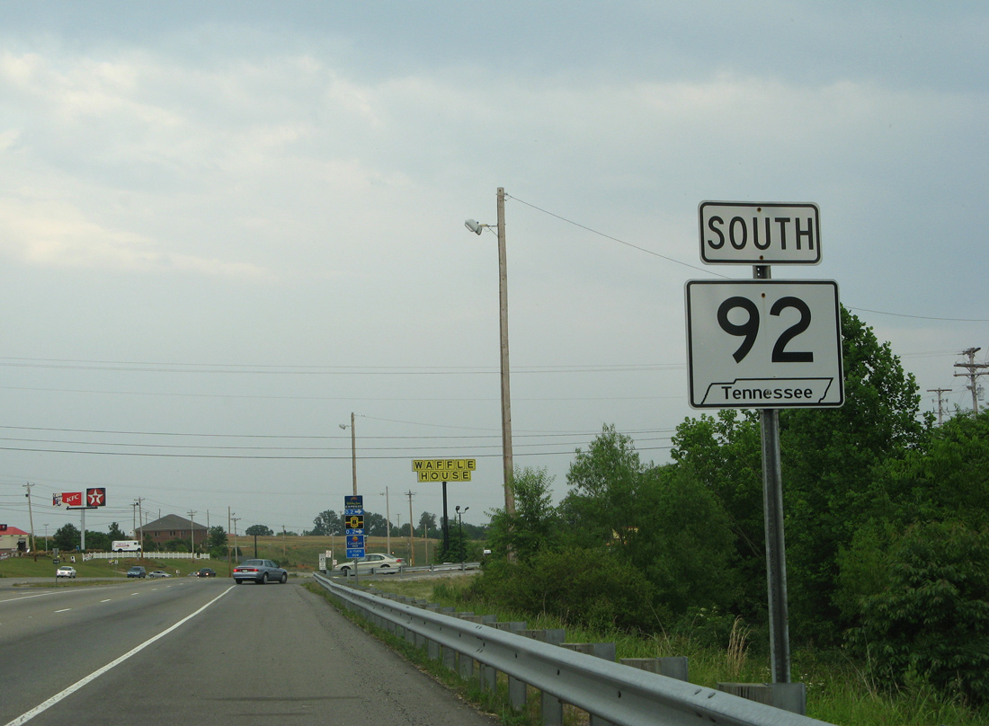 Southbound Tennessee 92 after junction Interstate 40 in Dandridge near the interchange with Interstate 81.