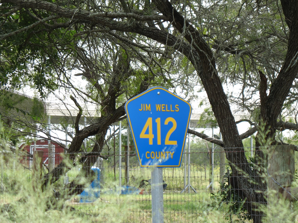 Jim Wells County 412 pentagon posted after its departure from Texas 285.