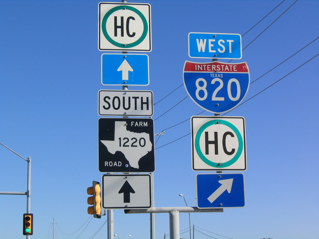 Texas Farm to Market Route 1220 southbound at Interstate 820 (Exit 10B).