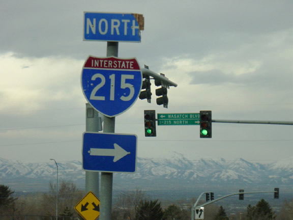 Interstate 215 northbound shield from Wasatch Boulevard.