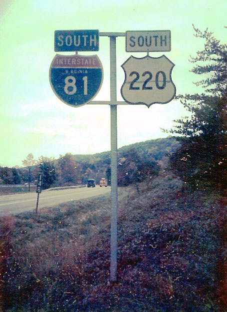 Cutouts, of the same shape as used on overhead signs, were used as reassurance along freeways.