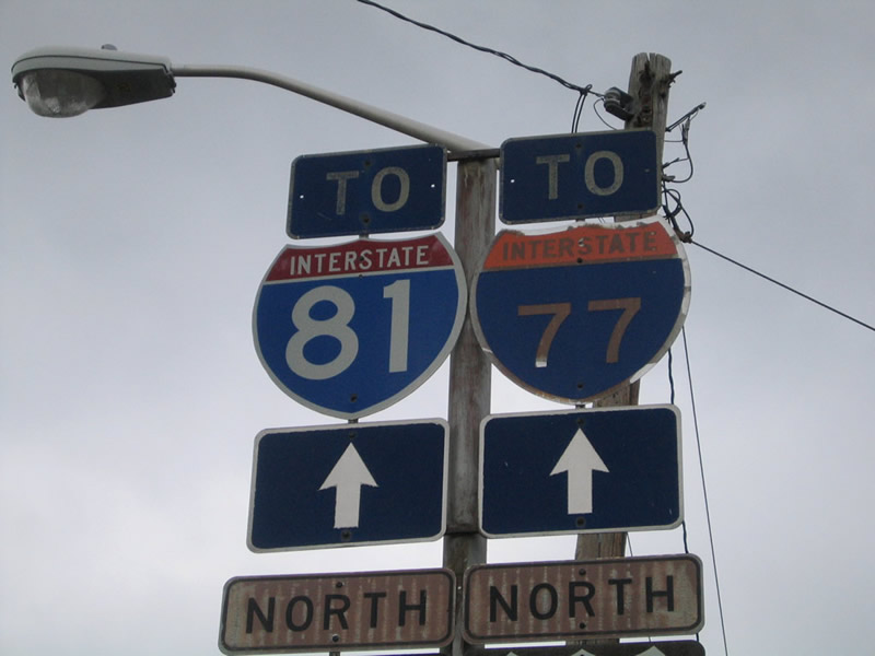 Trailblazer posted at the U.S. 21 northbound merge with U.S. 11 in Wytheville.