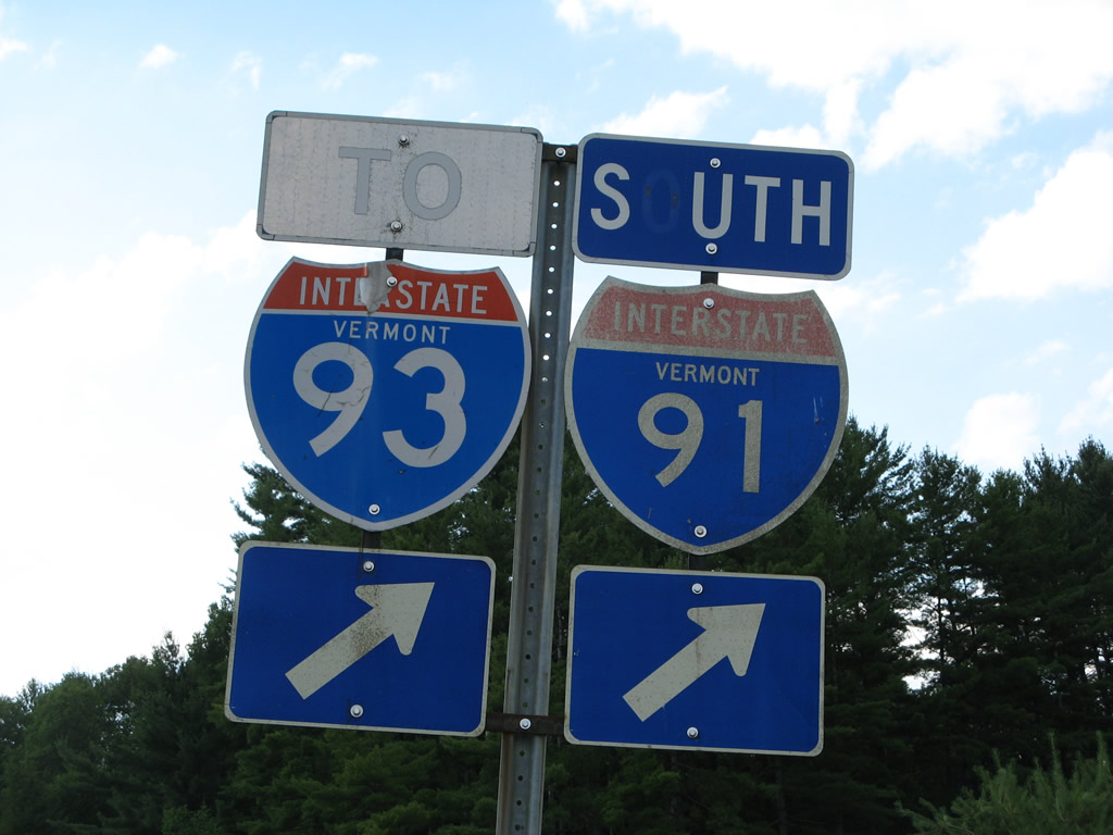 Westbound U.S. 2 at the ramp to southbound Interstate 91 near St. Johnsbury and the Interstate 93 interchange.