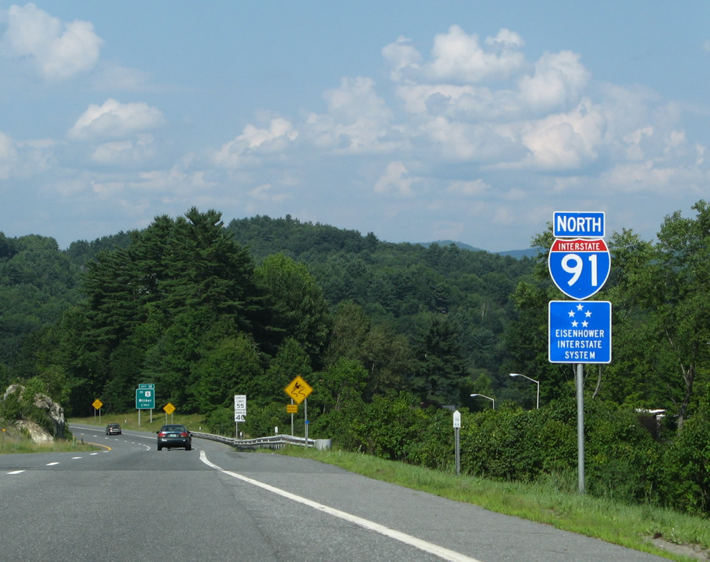 Confirming marker posted north after Exit 11 / U.S. 5.