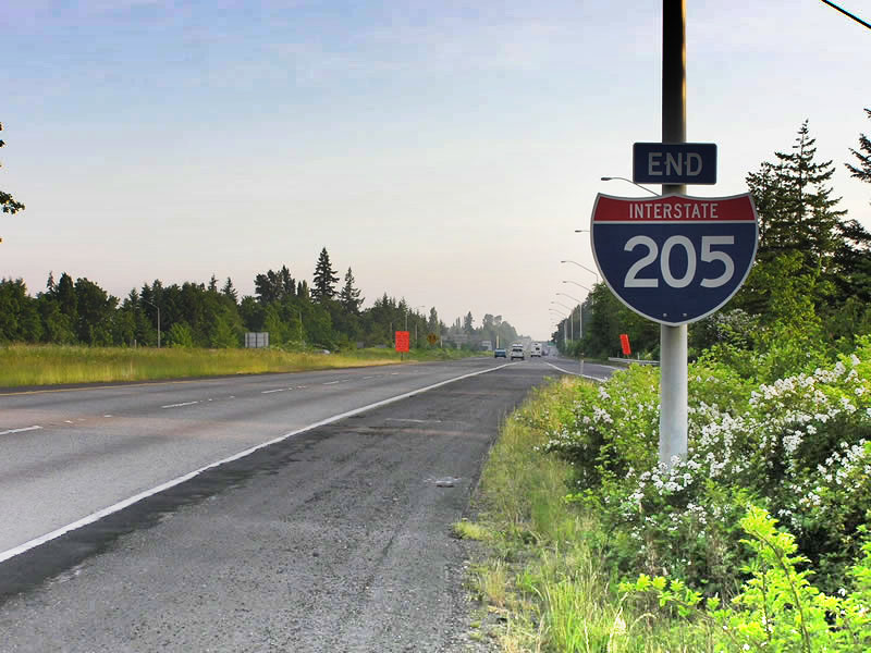 Northbound end shield on Interstate 205 in Vancouver just prior to the Interstate 5 interchange.