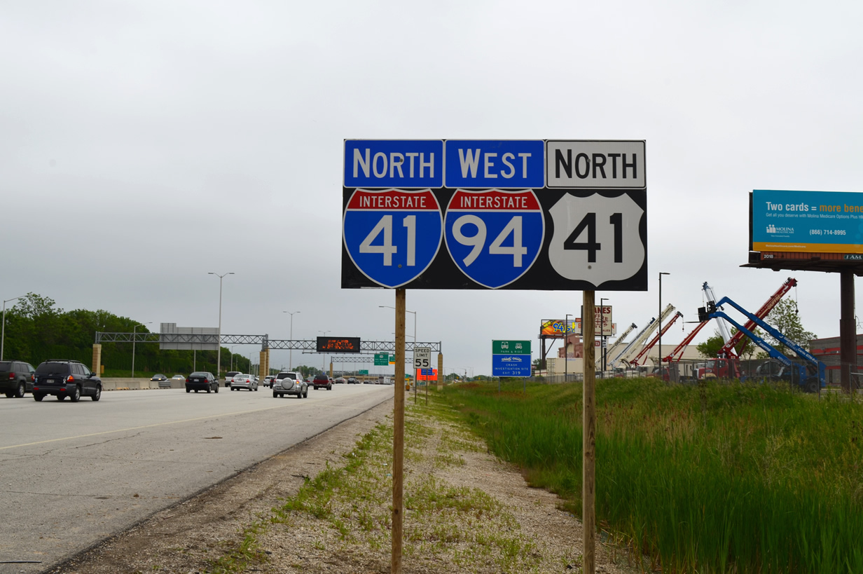 Interstates 41 & 94 along with a U.S. 41 shield assembly north of Exit 320 (Rawson Road) in Milwaukee County.