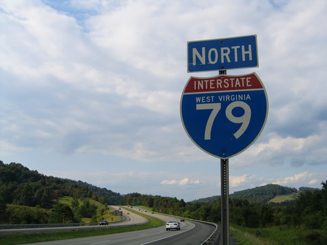 Northbound Interstate 79 approaching Interstate 68 near Morgantown.