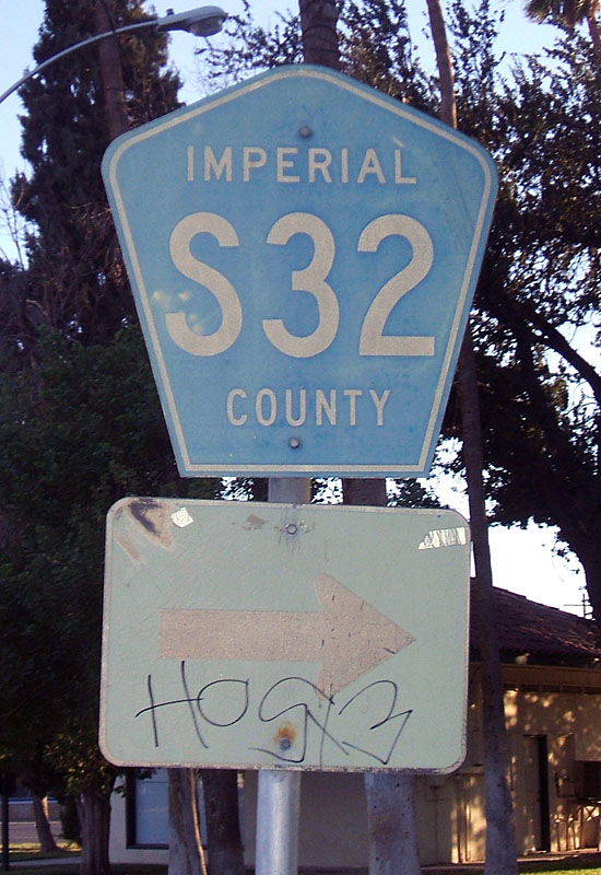 California Imperial County route S32 sign.
