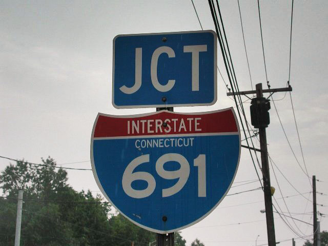 Connecticut Interstate 691 sign.