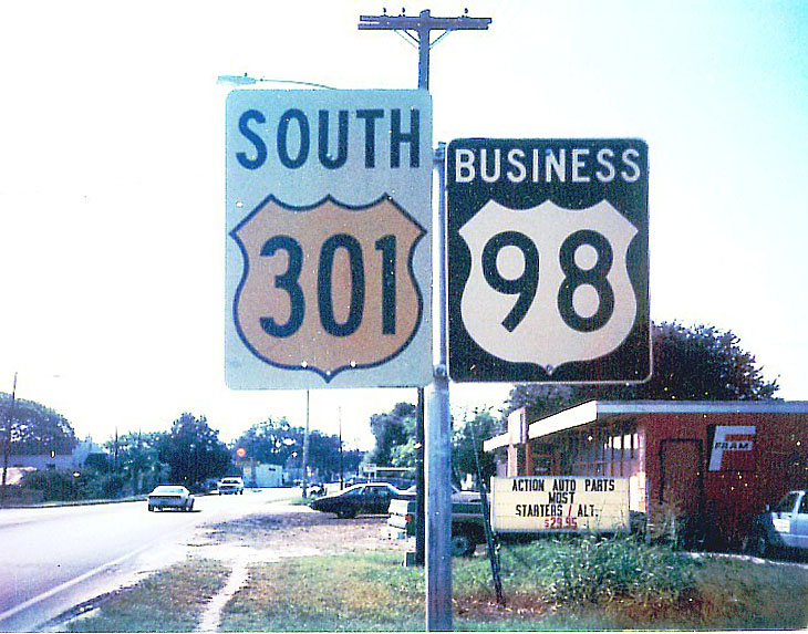 Florida - U.S. Highway 301 and U.S. Highway 98 sign.