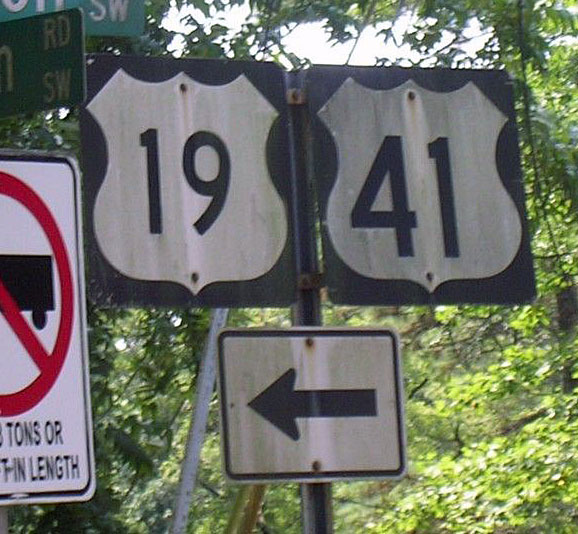 Georgia - U.S. Highway 41 and U.S. Highway 19 sign.