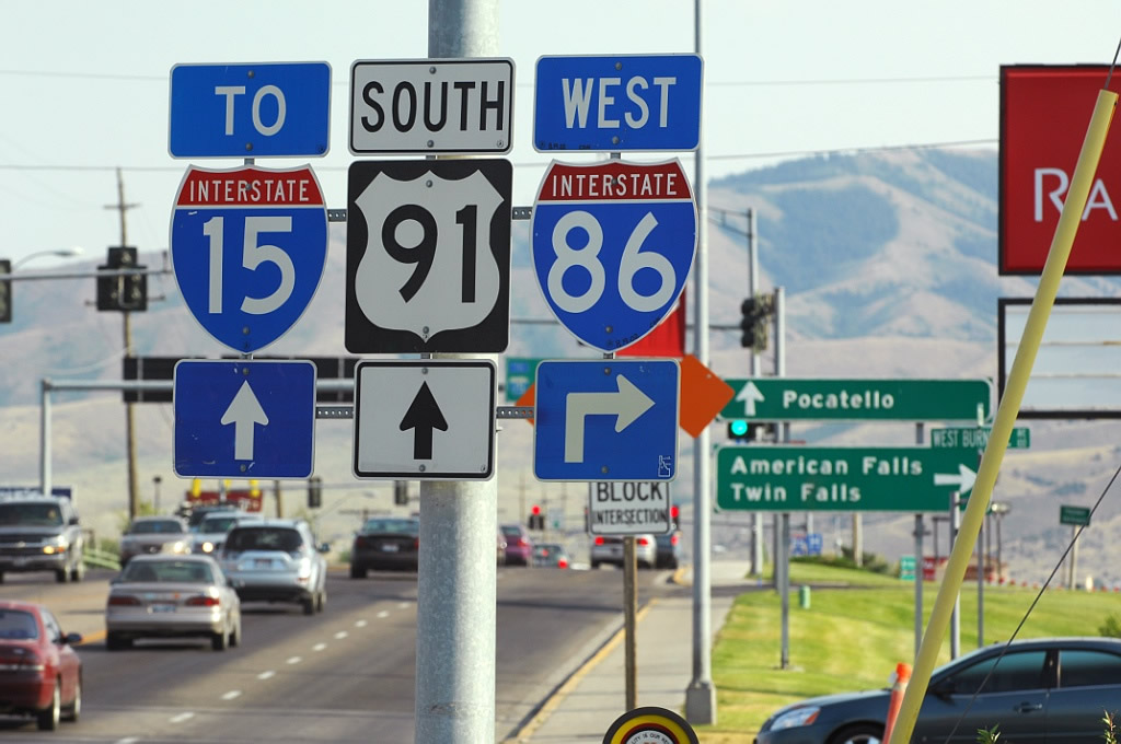 Idaho - U.S. Highway 91, Interstate 86, and Interstate 15 sign.