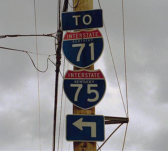 Kentucky - Interstate 71 and Interstate 75 sign.
