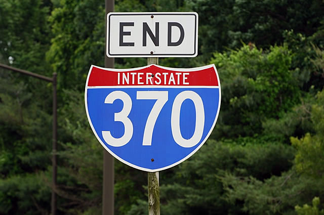 Maryland Interstate 370 sign.
