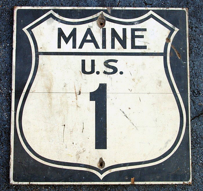 Maine U.S. Highway 1 sign.