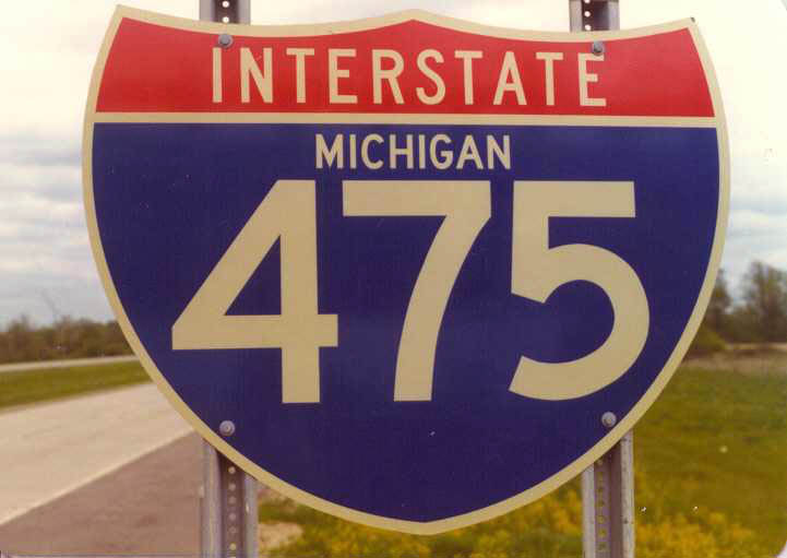 Michigan Interstate 475 sign.