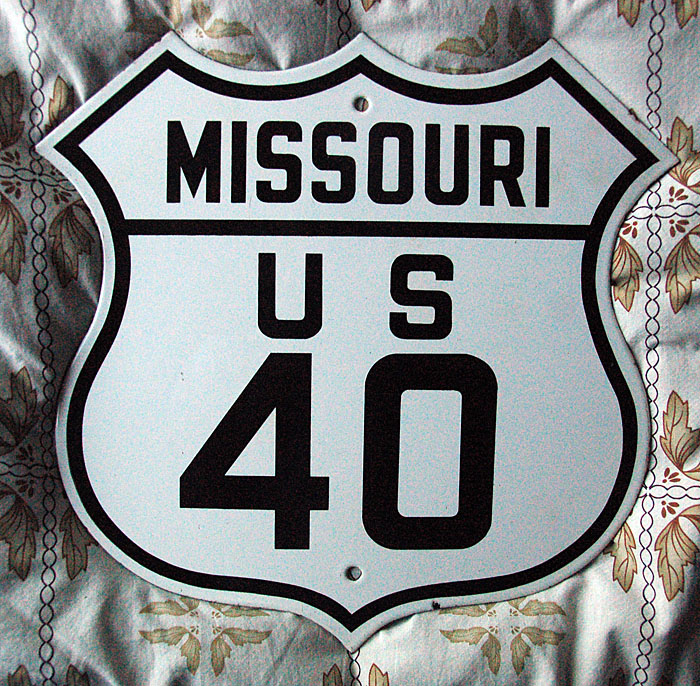 Missouri U.S. Highway 40 sign.