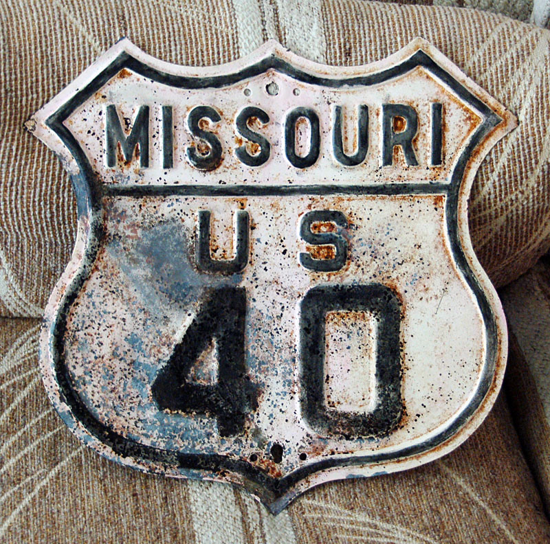 Missouri U. S. highway 40 sign.