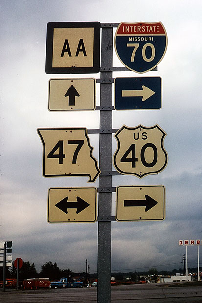 Missouri - Interstate 70, State Highway 47, U.S. Highway 40, and State Highway 1027 sign.