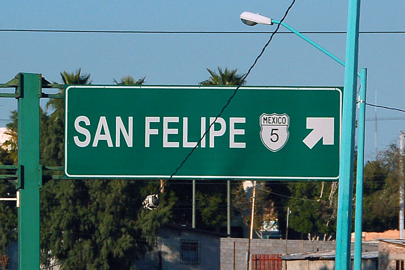 Mexico Federal Highway 5 sign.