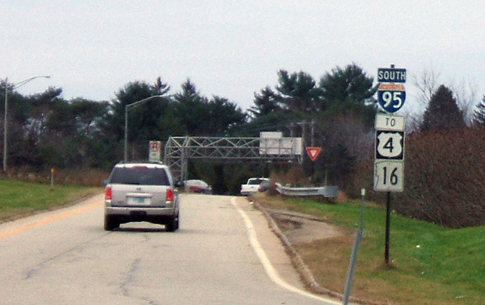 New Hampshire - Interstate 95, U.S. Highway 4, and State Highway 16 sign.